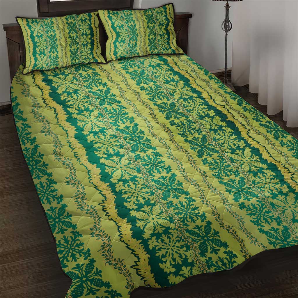 Hawaii Lei with Tribal Quilt Motif Quilt Bed Set