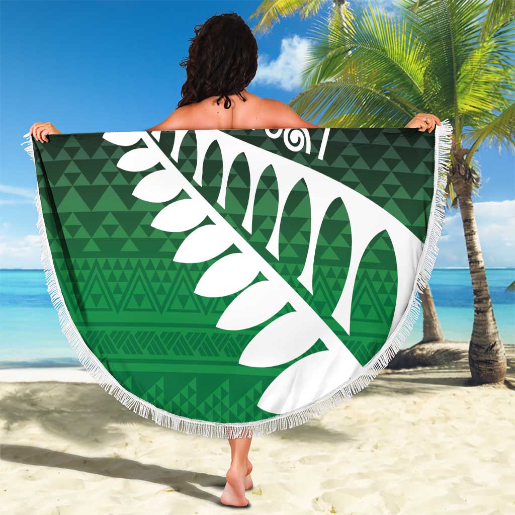 Green Silver Fern Spirit Taniko Tukutuku Personalised Beach Blanket