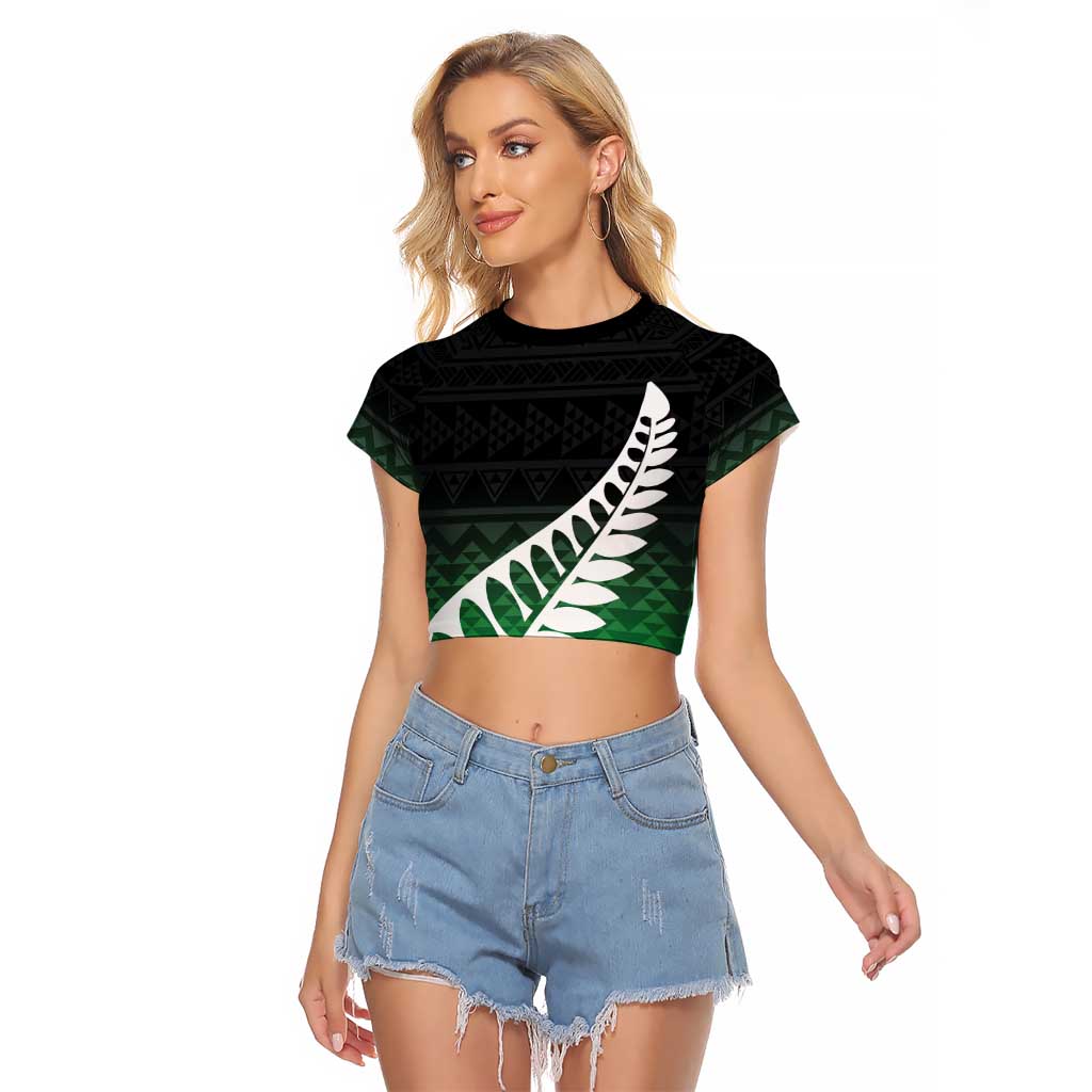 Green Silver Fern Spirit Taniko Tukutuku Personalised Raglan Cropped T Shirt