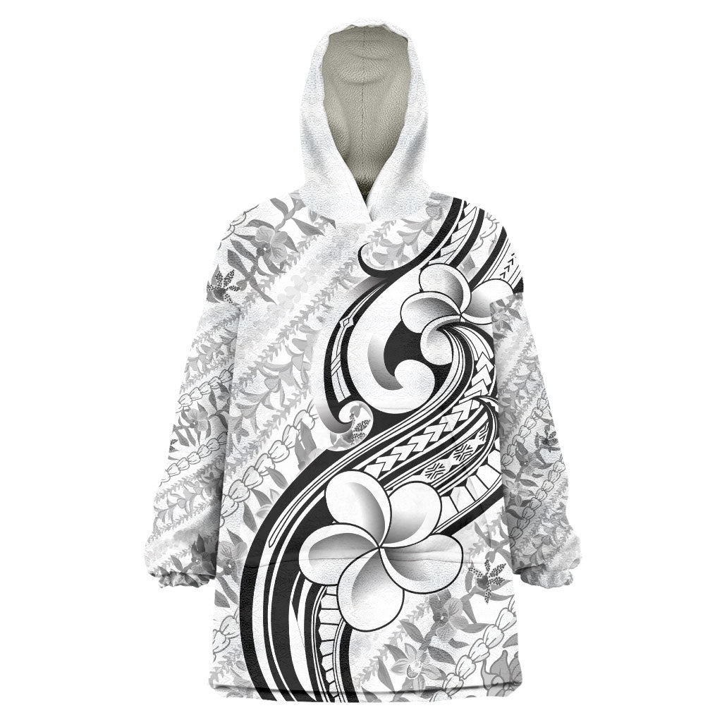 Hawaii Plumeria Lokelani Pikake Lei Wearable Blanket Hoodie Ele'ele Polynesian Tattoo LT9 One Size Black - Polynesian Pride