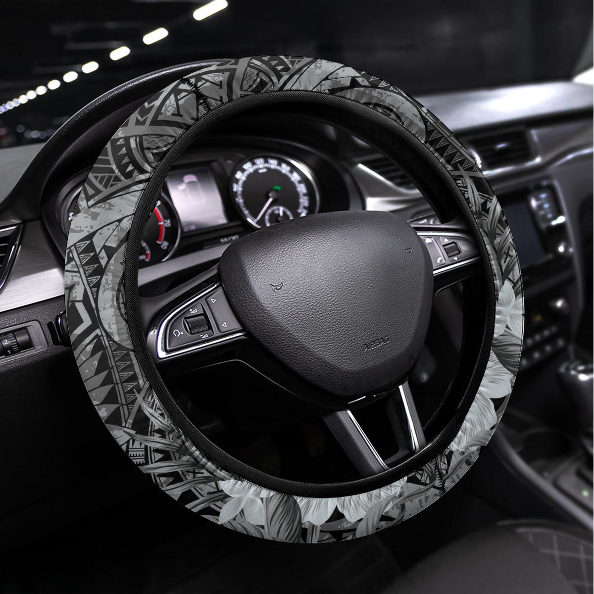 Pacific Beauty Girl Steering Wheel Cover Black Polyneisan Tribal Vintage Motif LT9 Universal Fit Black - Polynesian Pride