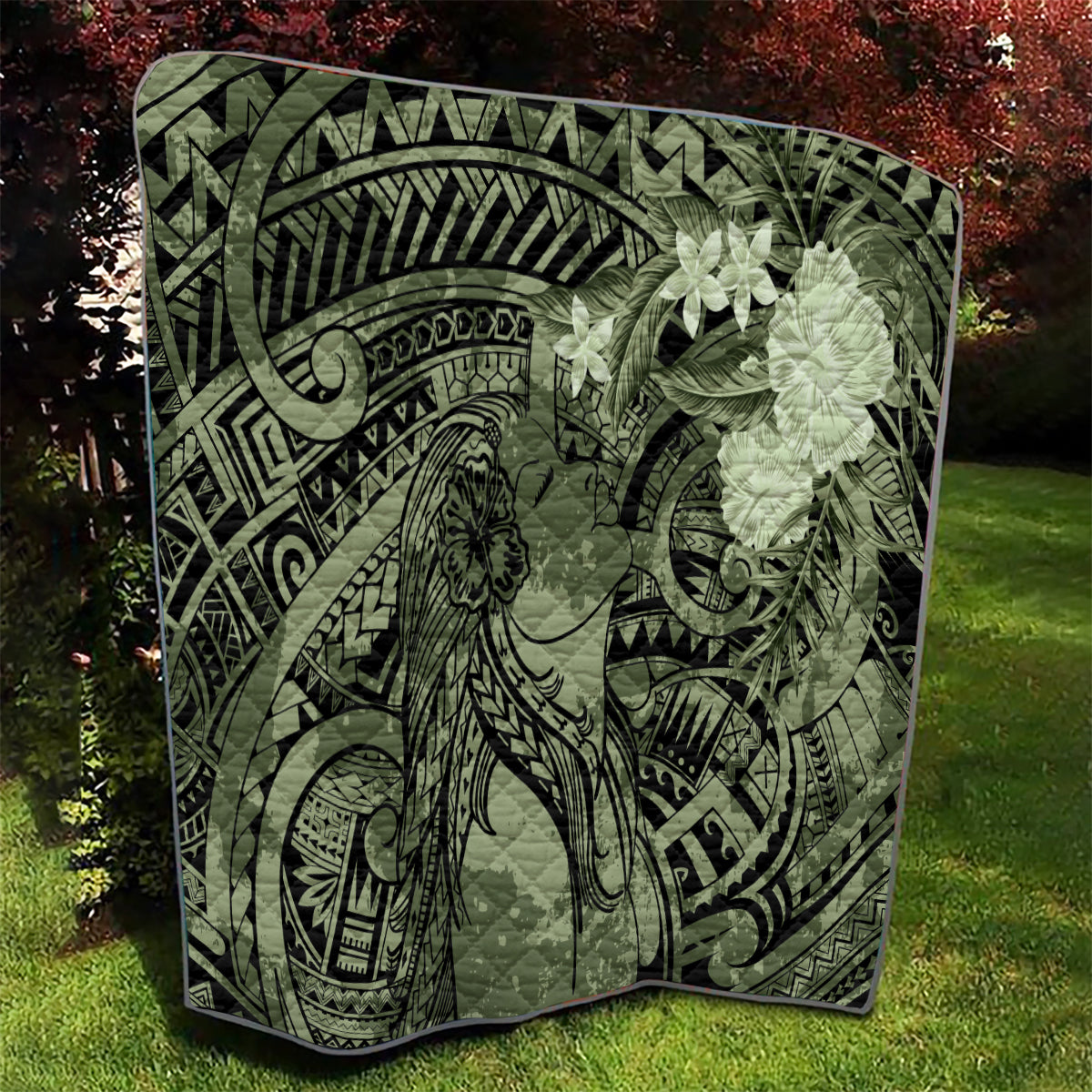 Pacific Beauty Girl Quilt Green Polyneisan Tribal Vintage Motif