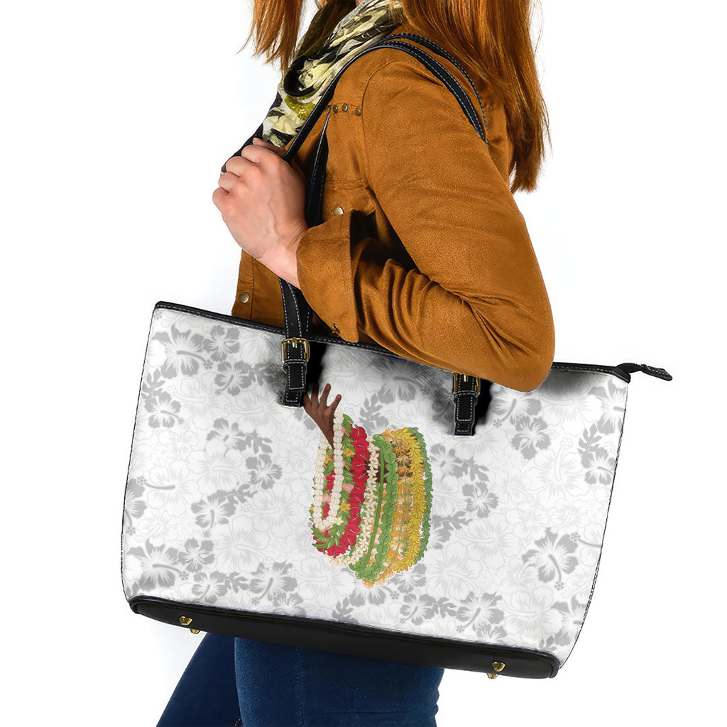 Hawaii Lei Kamehameha Leather Tote Bag Ke'oke'o Seamless Pattern Hibiscus Flower LT9 White - Polynesian Pride