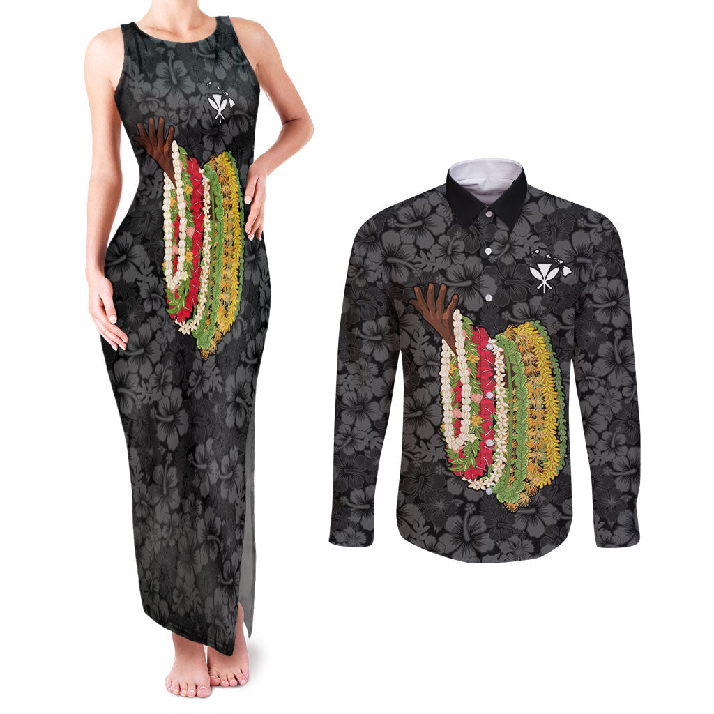 Hawaii Lei Kamehameha Couples Matching Tank Maxi Dress and Long Sleeve Button Shirt Ele'ele Seamless Pattern Hibiscus Flower LT9 Black - Polynesian Pride