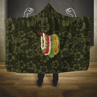 Hawaii Lei Kamehameha Hooded Blanket Melemele Seamless Pattern Hibiscus Flower LT9 - Polynesian Pride