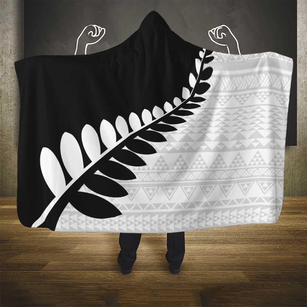New Zealand Silver Fern Niho Taniwha Hooded Blanket LT9 - Polynesian Pride