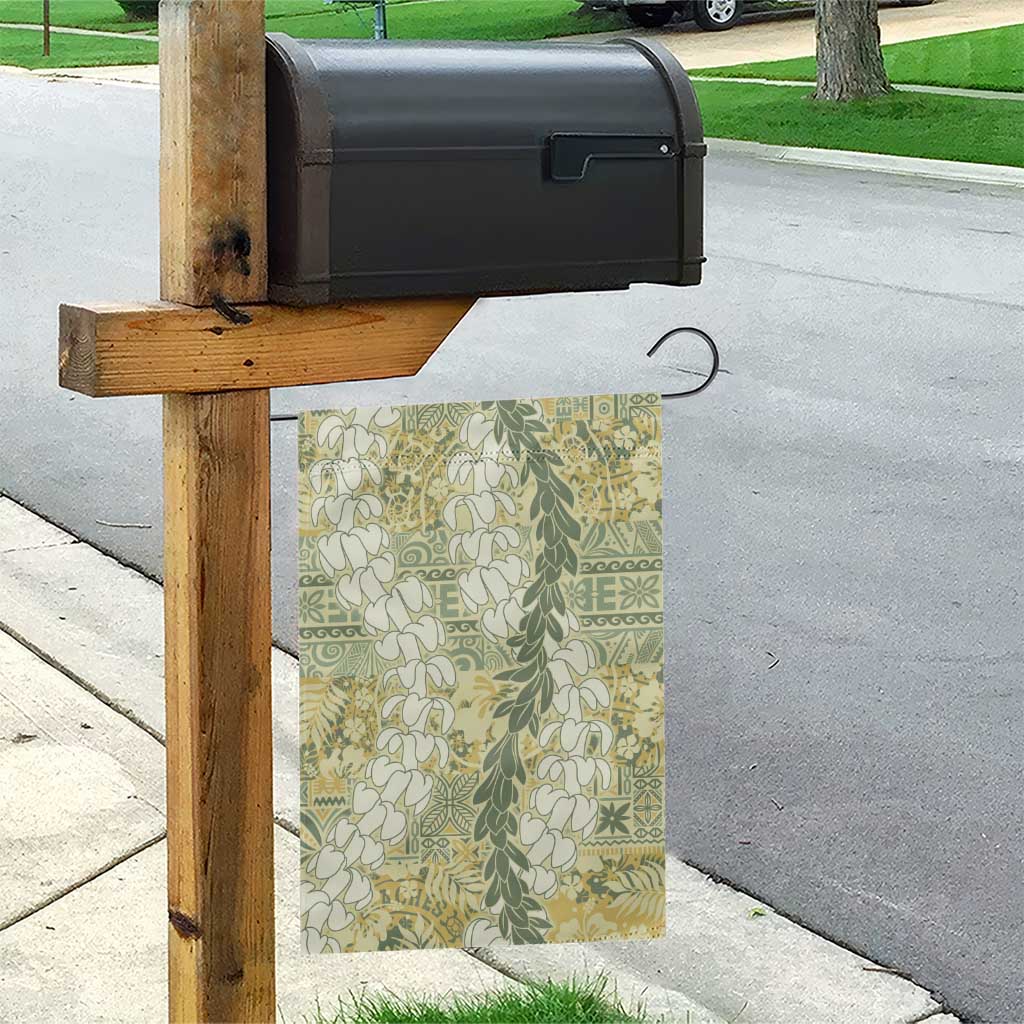 Vintage Puakenikeni and Maile Lei Garden Flag Hawaiian Style Tribal Tapa Double Strand Lei