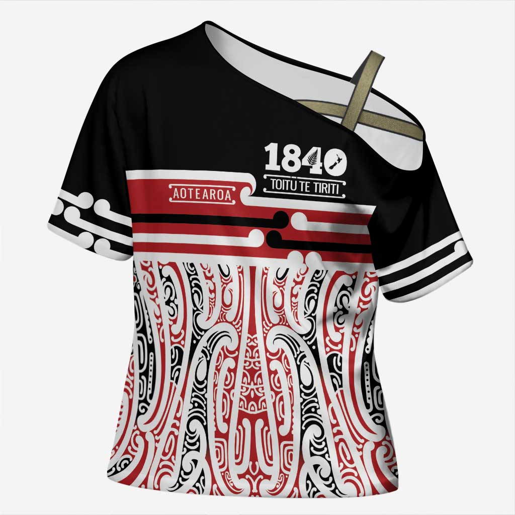 Personalised Toitu Te Tiriti Aotearoa 1840 Cross Shoulder Shirt Red Kowhaiwhai Puhoro LT9 Female Black - Polynesian Pride