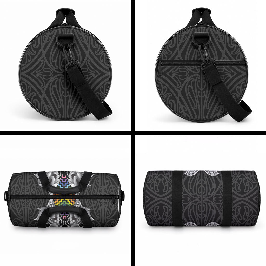 Aotearoa Kowhaiwhai Poutama Rainbow Motif Duffle Bag LT9 - Polynesian Pride