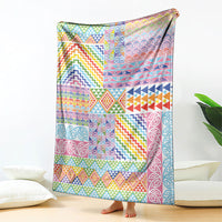 Aotearoa Kowhaiwhai Taniko Patchwork Rainbow Motifs Blanket