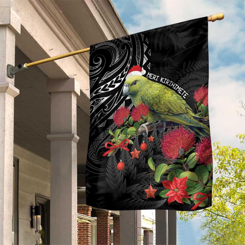 Meri Kirihimete Kakapo Garden Flag Black Silver Fern Christmas Vibe