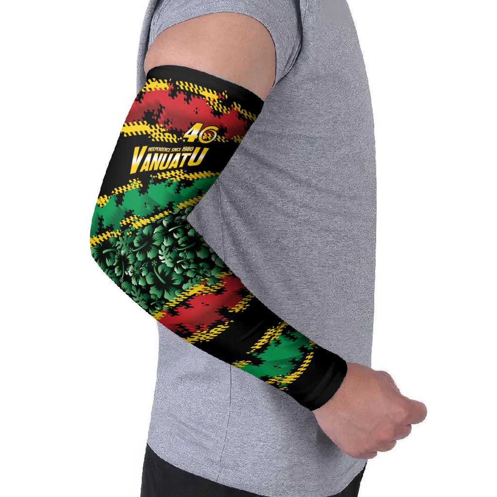 Vanuatu 46th Year Anniversary Arm Sleeves 30 July 1980 Hibiscus Seamless Pattern LT9 - Polynesian Pride