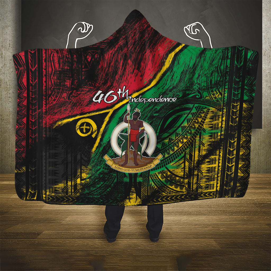 Vanuatu 46th Year Anniversary Hooded Blanket Vintage Grunge Vanuatu Flag Heritage LT9 - Polynesian Pride