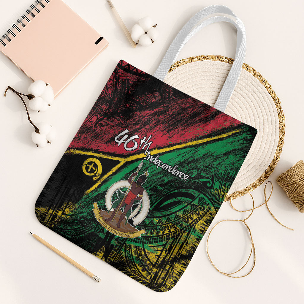 Vanuatu 46th Year Anniversary Tote Bag Vintage Grunge Vanuatu Flag Heritage LT9 White Strap One Size Black - Polynesian Pride