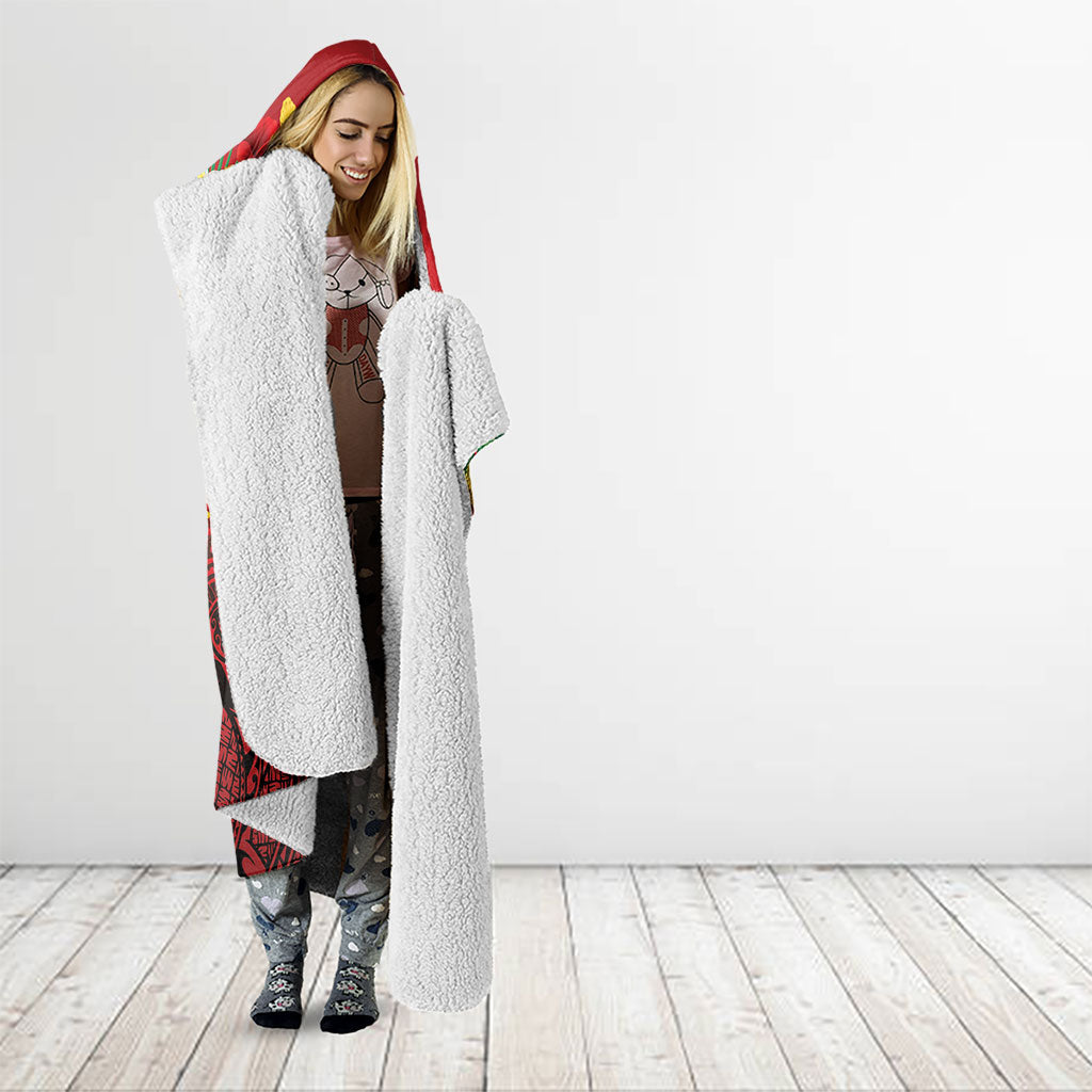 Hawaii Ku Kia'i Mauna Hooded Blanket Hibiscus Kakau Pattern