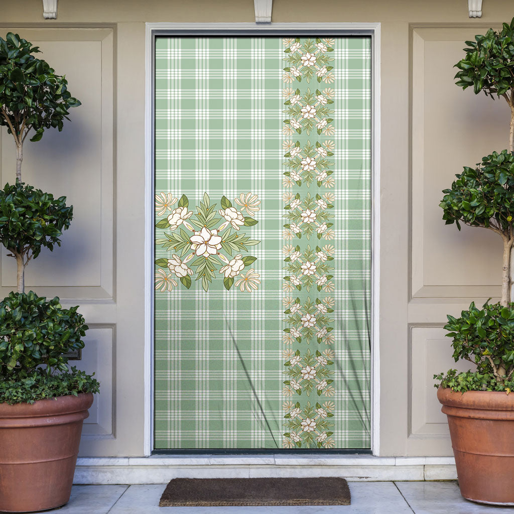 Liko Kukui Hawai'i Palaka Squares Maile Leaf Door Cover Flowers Hawaiian Quilt Patterns