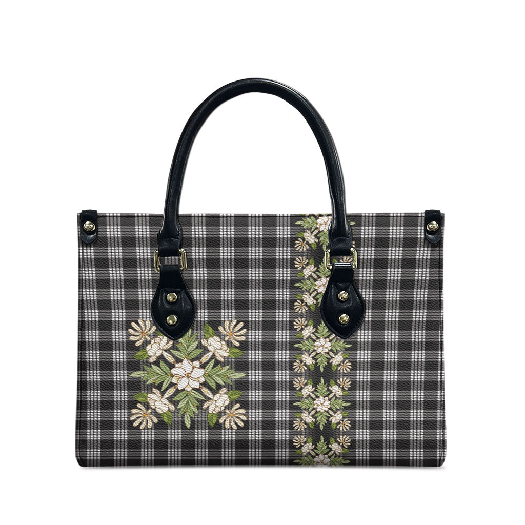 Pauli Hawai'i Palaka Squares Maile Leaf Leather Bag Flowers Hawaiian Quilt Patterns