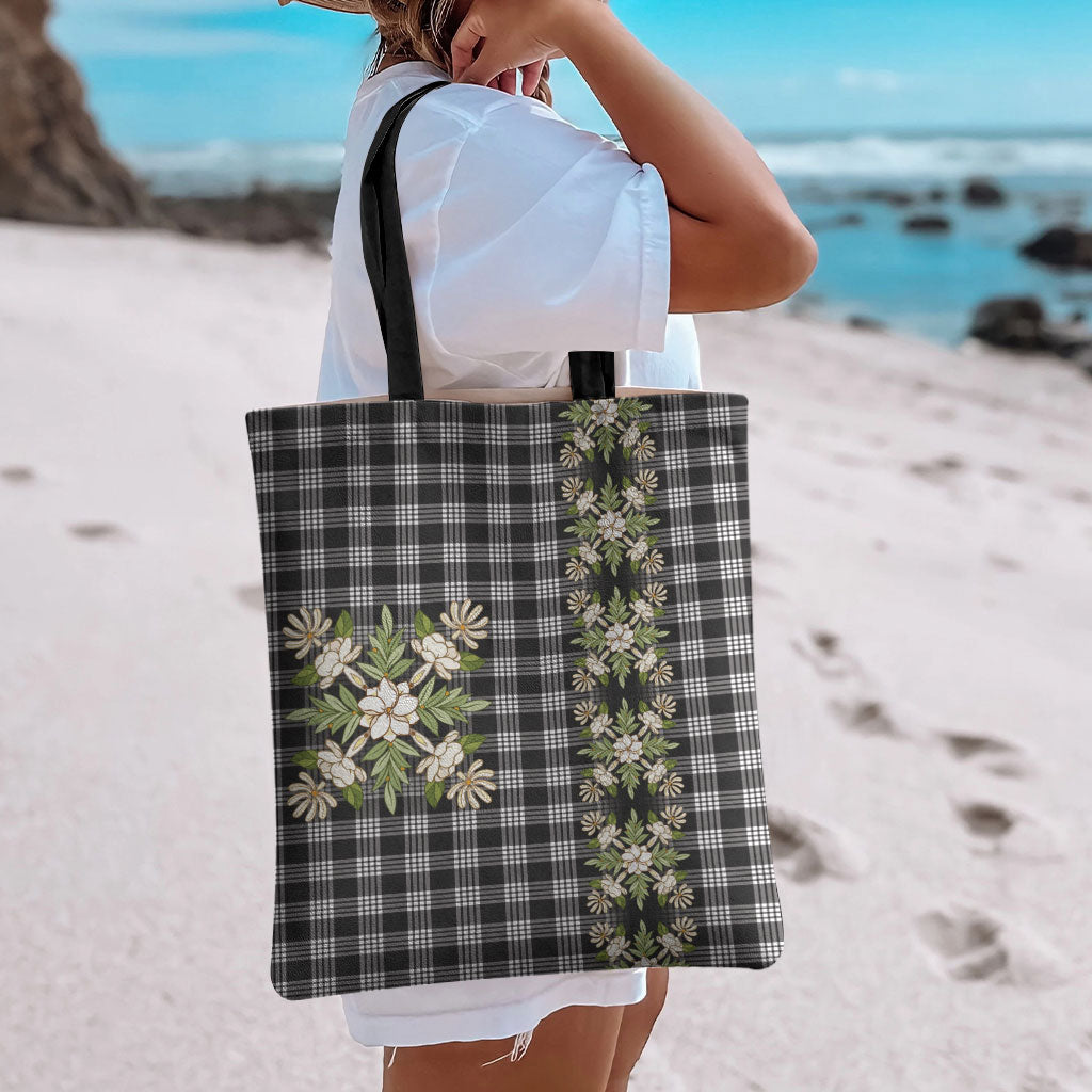 Pauli Hawai'i Palaka Squares Maile Leaf Tote Bag Flowers Hawaiian Quilt Patterns