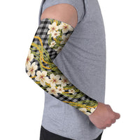 Ele'ele Hawai'i Palaka Plumeria Arm Sleeves Puakenikeni and Maile Lei LT9 - Polynesian Pride