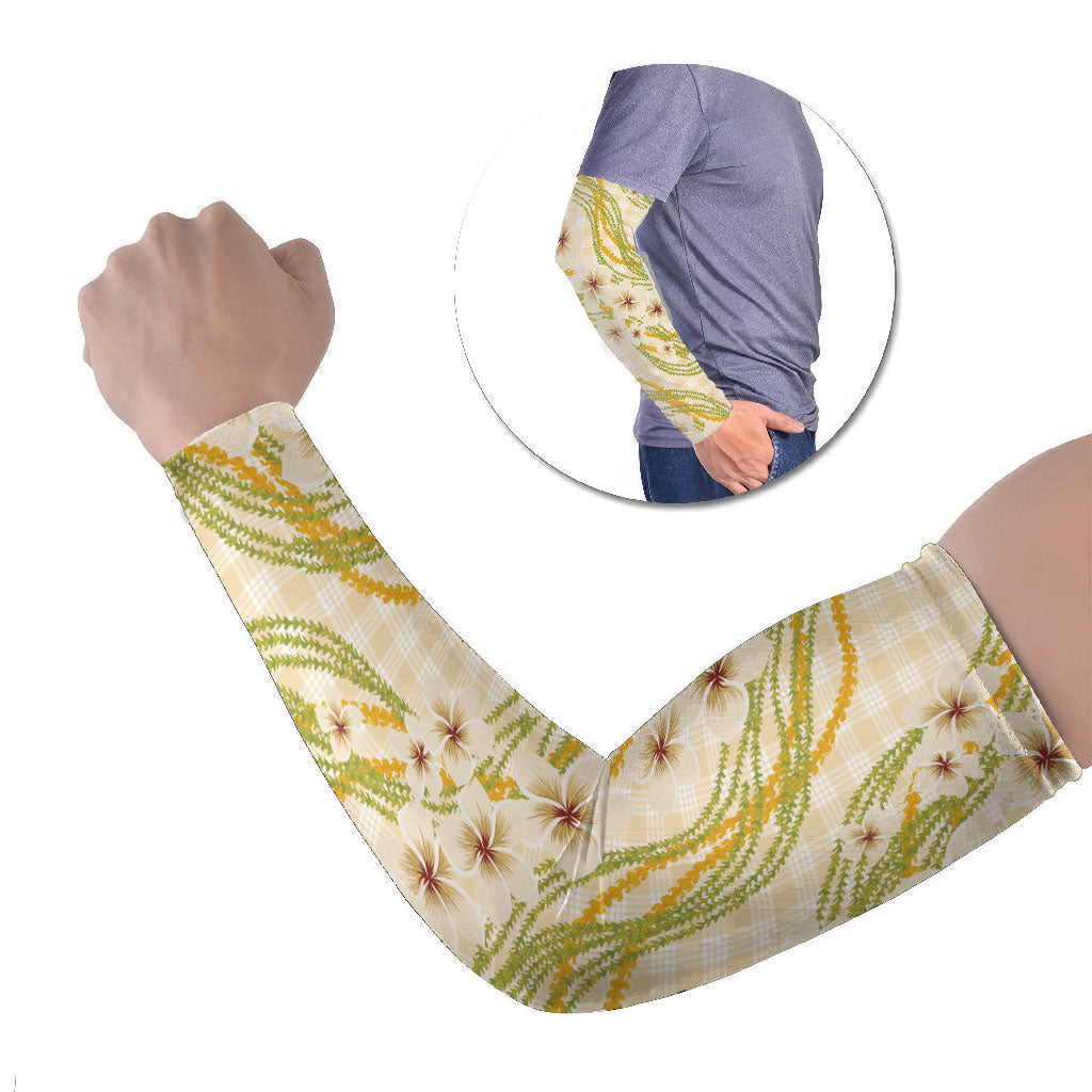 Melemele Ahiahia Hawai'i Palaka Plumeria Arm Sleeves Puakenikeni and Maile Lei