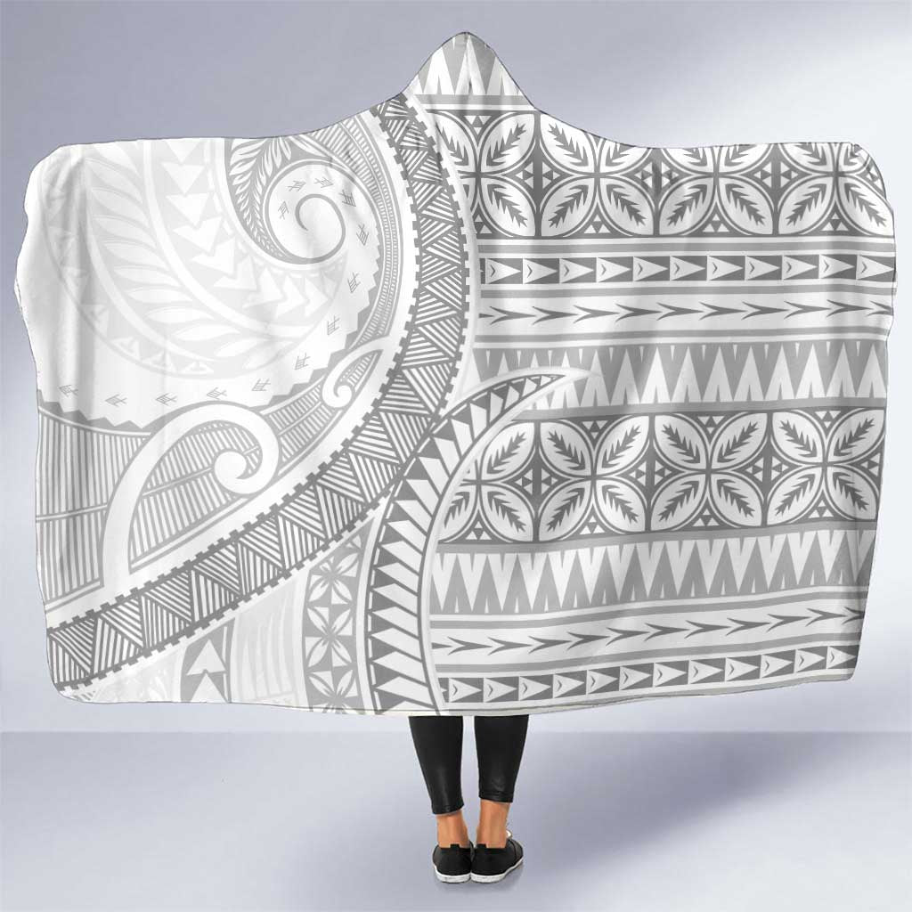 Polynesian White Sunday Hooded Blanket Lotu Tamaiti Melanesian Pattern - Polynesian Pride