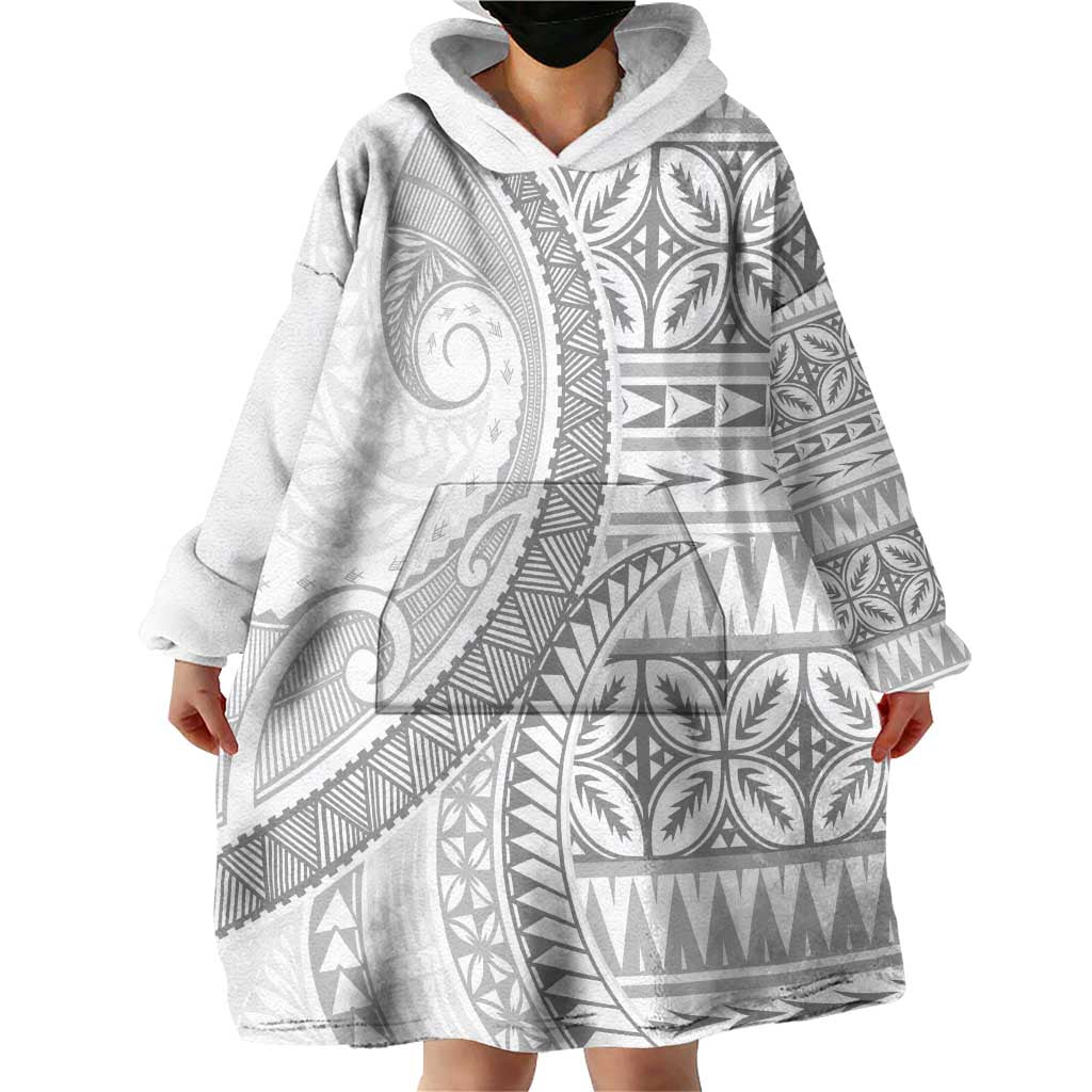 Polynesian White Sunday Wearable Blanket Hoodie Lotu Tamaiti Melanesian Pattern LT9 - Polynesian Pride