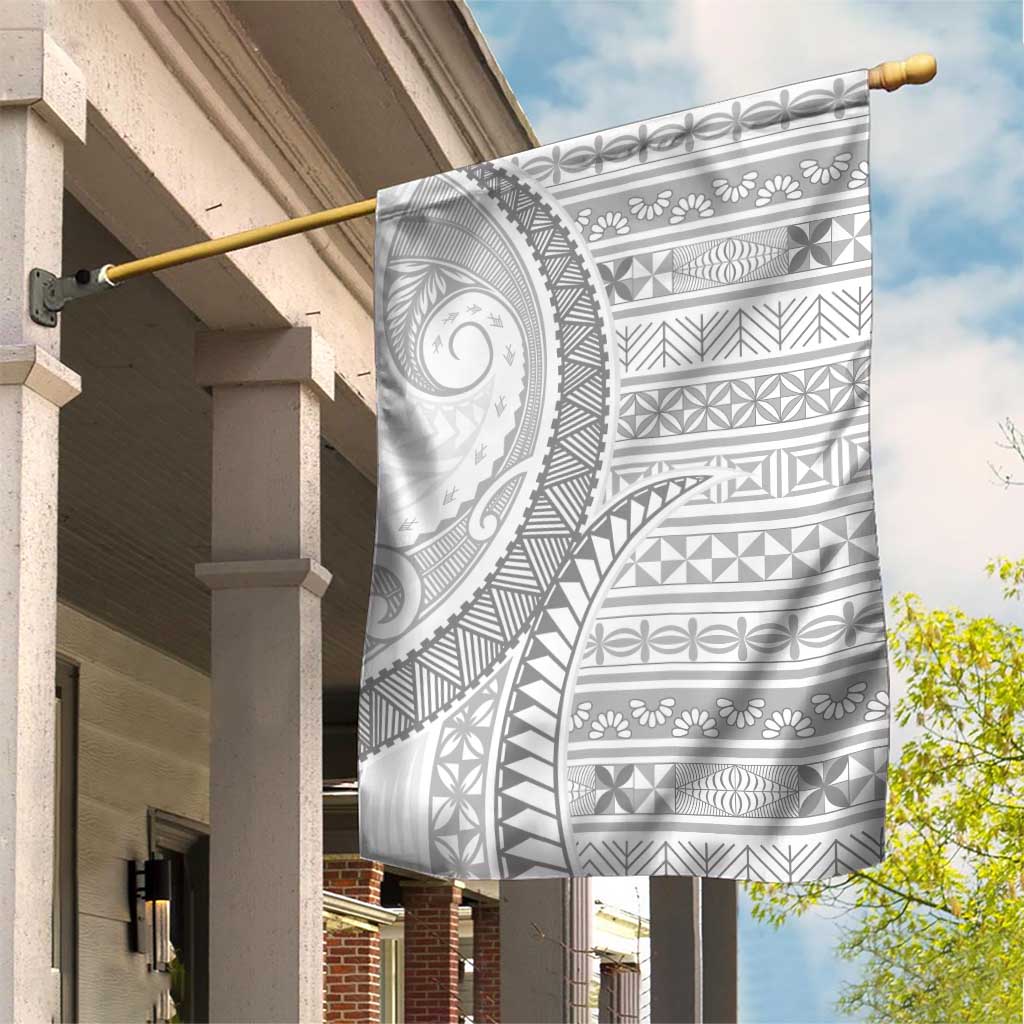 Tokelau White Sunday Garden Flag Lotu Tamaiti Ngatu Tokelau Feletoa Manulua - Polynesian Pride