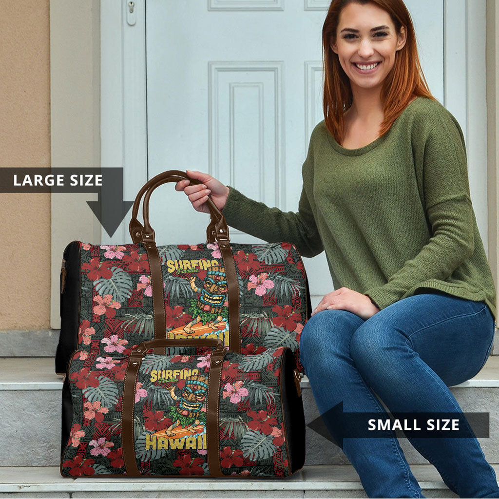 Hawaii Tiki Surfing Travel Bag Mele Kalikimaka i Iulai!