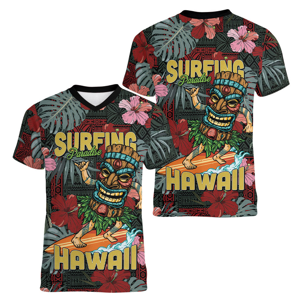 Hawaii Tiki Surfing Women V-Neck T-Shirt Mele Kalikimaka i Iulai!