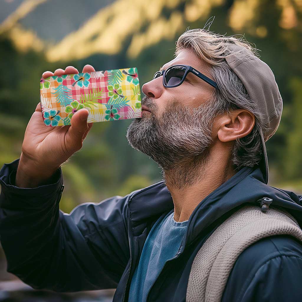 Hawaiian Palaka 4 in 1 Can Cooler Tumbler Hibiscus Palm Leaf Pattern - Polynesian Pride