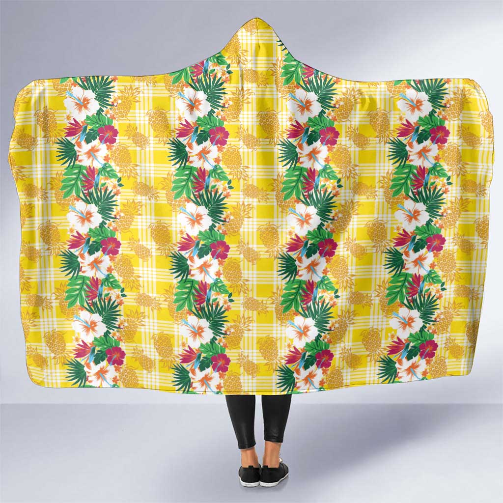 Hawaiian Palaka Hooded Blanket Hibiscus Pineapple Lei - Polynesian Pride