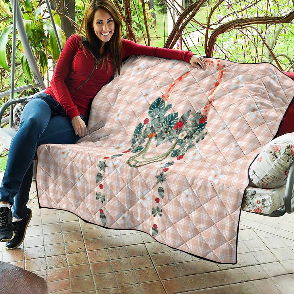 Peach Hawaiian Palaka Quilt Kukui Nut Money Lei - Polynesian Pride