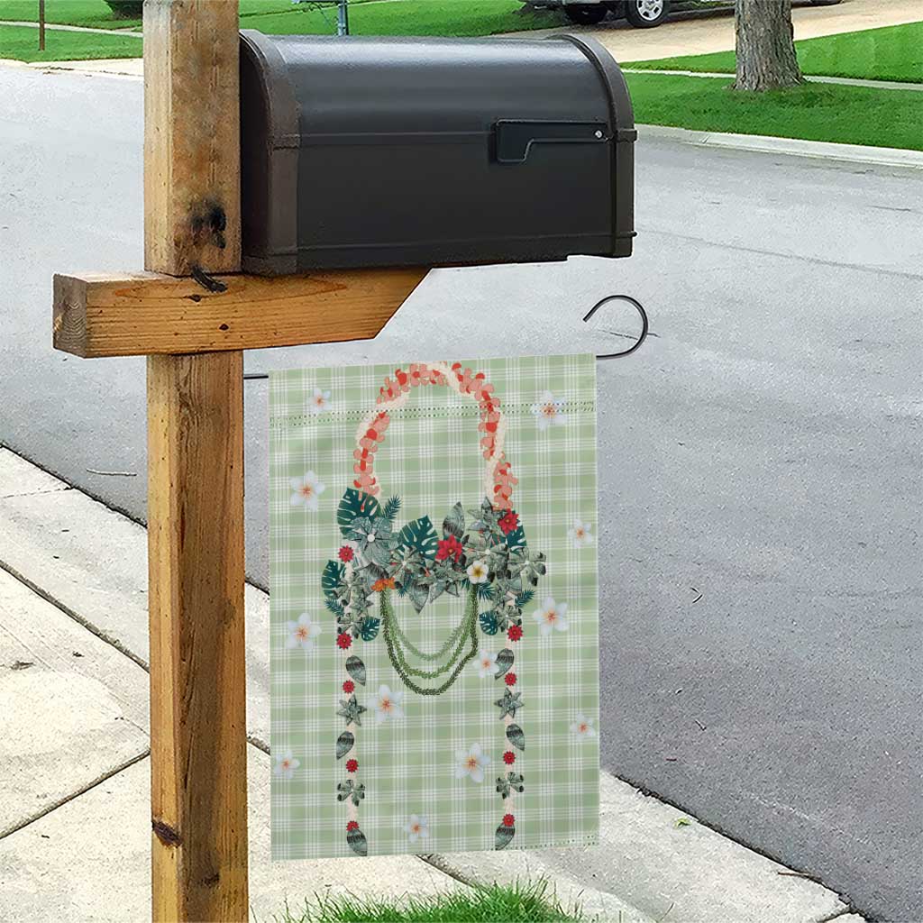 Sage Green Hawaiian Palaka Garden Flag Kukui Nut Money Lei - Polynesian Pride