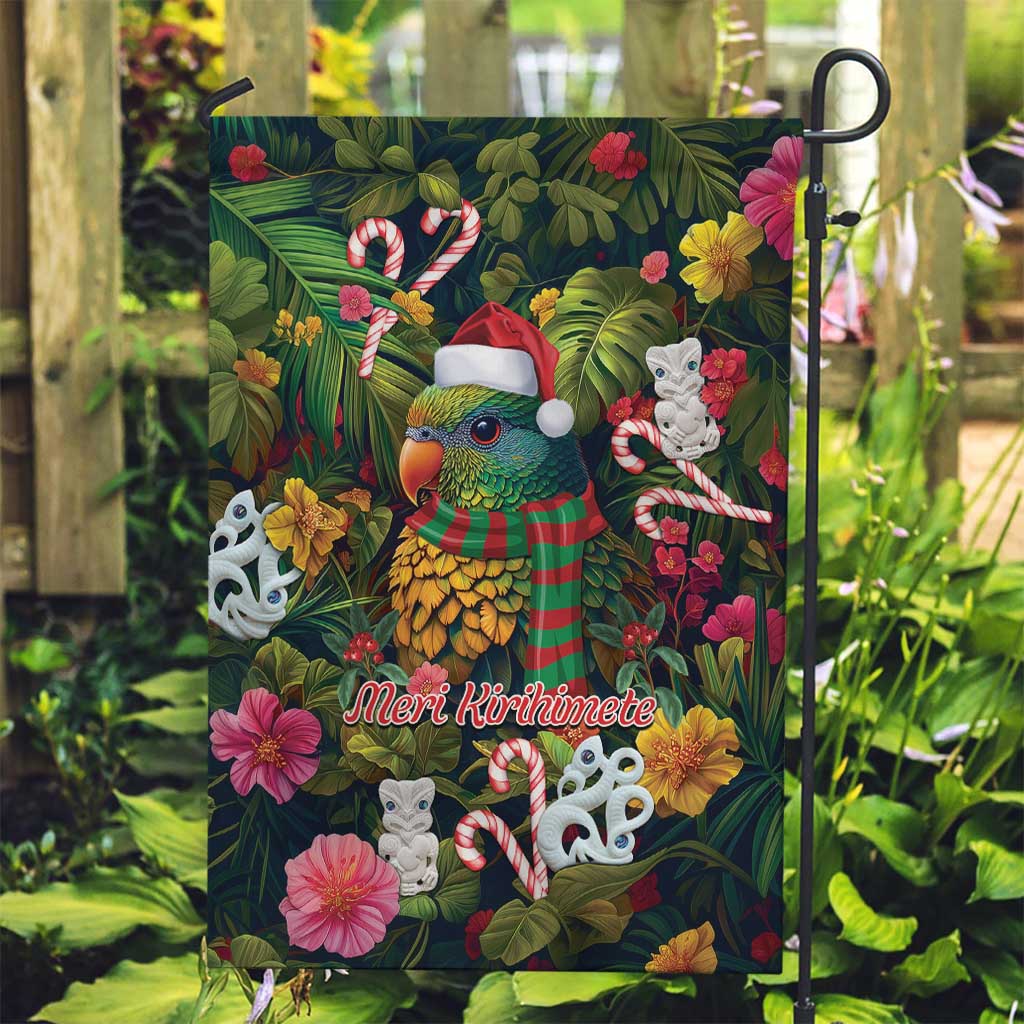 Meri Kirihimete Kakapo Santa Garden Flag Merry Christmas with Tropical Vibe LT9 Garden Flag Green - Polynesian Pride