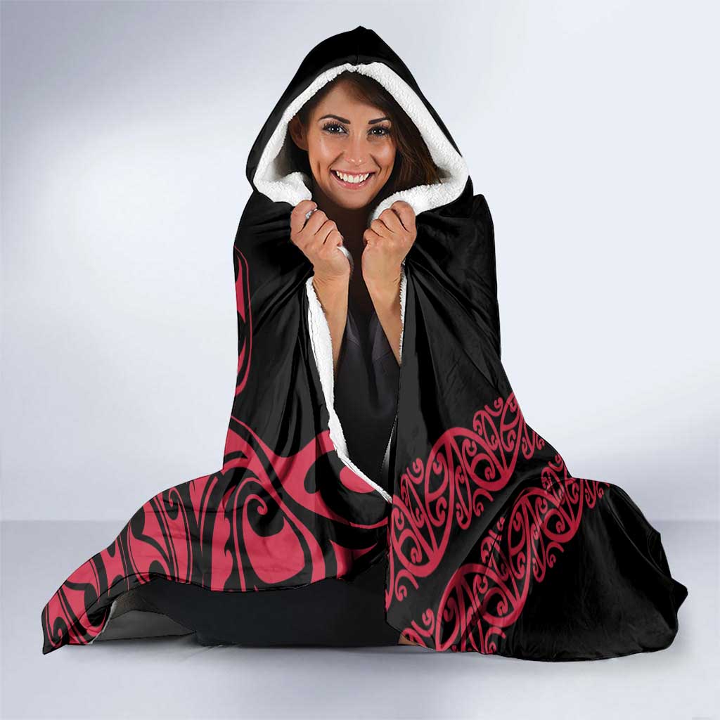 All Black Maori Tribal Tattoo Personalised Hooded Blanket Classic Red Polynesian Style - Polynesian Pride