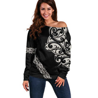 All Black Maori Tribal Tattoo Personalised Off Shoulder Sweater Stone Gray Polynesian Style - Polynesian Pride