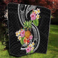 Hau'oli Makahiki Hou Quilt Aloha Pineapple Tropical Vibe