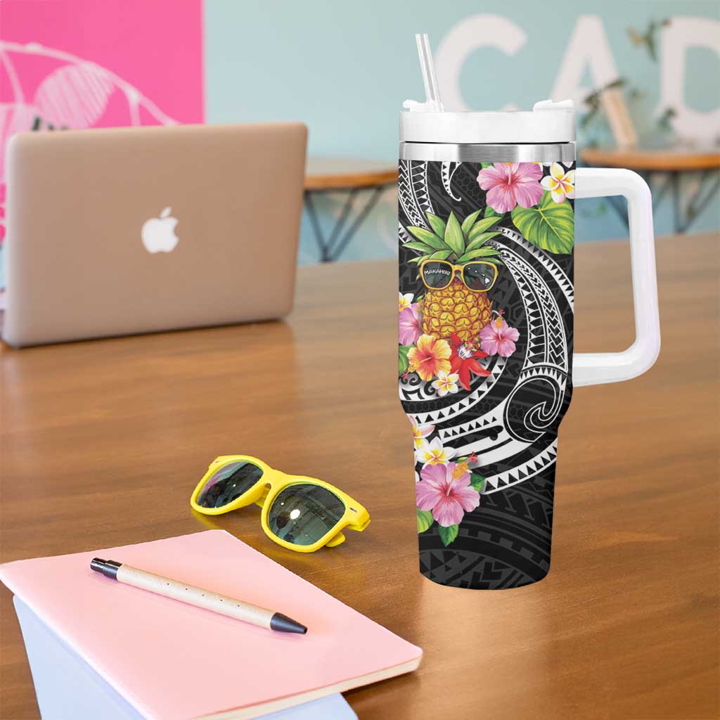 Hau'oli Makahiki Hou Tumbler With Handle Aloha Pineapple Tropical Vibe LT9 - Polynesian Pride