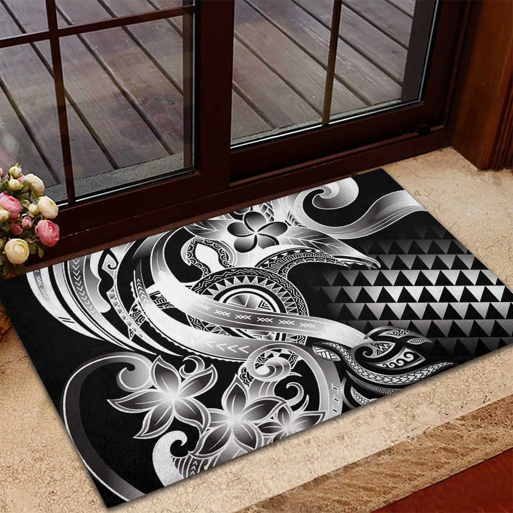 Aloha Black Tribal Honu Tattoo Rubber Doormat