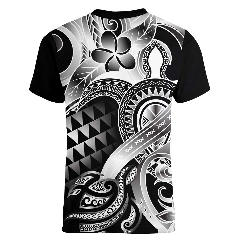 Aloha Black Tribal Honu Tattoo Women V-Neck T-Shirt