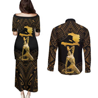 Haitian Negre Marron 1804 Couples Matching Puletasi and Long Sleeve Button Shirt Gold Polynesian Pattern LT9 - Polynesian Pride