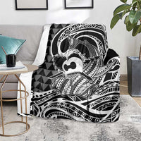 Koa Ikaika Warrior Helmet with Shark Blanket Black Kakau Style LT9 - Polynesian Pride