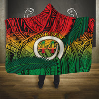 Personalised Vanuatu Yumi 44th Indipendens Dei Hooded Blanket Vanuatuan Broad Tusk with Polynesian Tribal LT9 One Size Reggae - Polynesian Pride