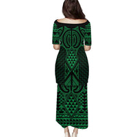 Kakariki Maori Ta Moko Poutama Art Puletasi