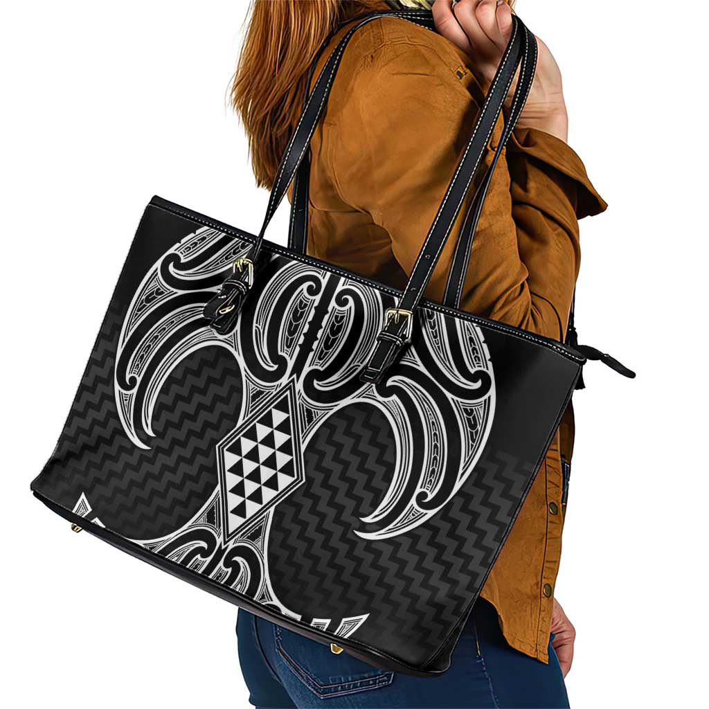 Ma Maori Ta Moko Poutama Art Leather Tote Bag