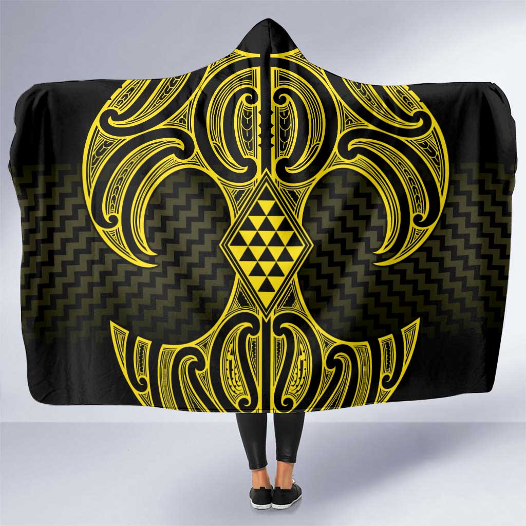 Mahi-dawg Maori Ta Moko Poutama Art Hooded Blanket LT9 One Size Yellow - Polynesian Pride