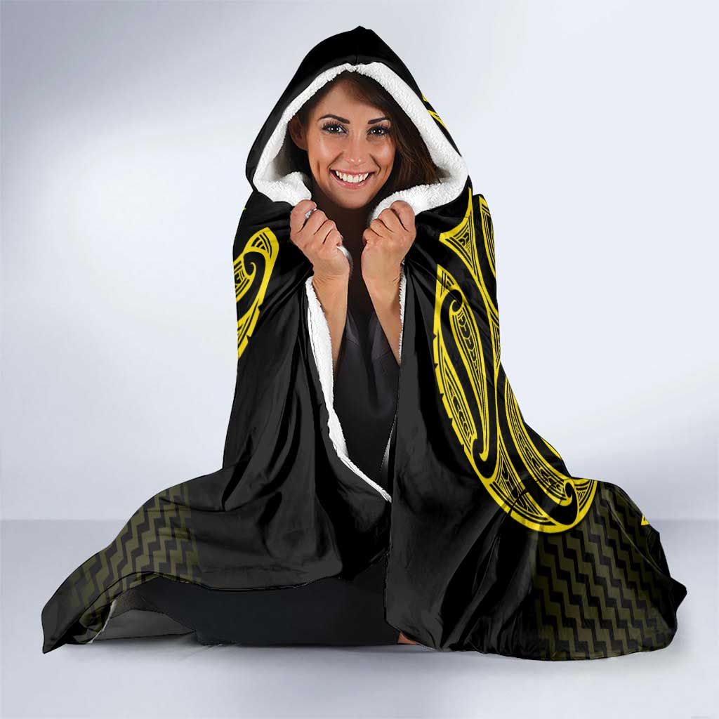 Mahi-dawg Maori Ta Moko Poutama Art Hooded Blanket LT9 - Polynesian Pride