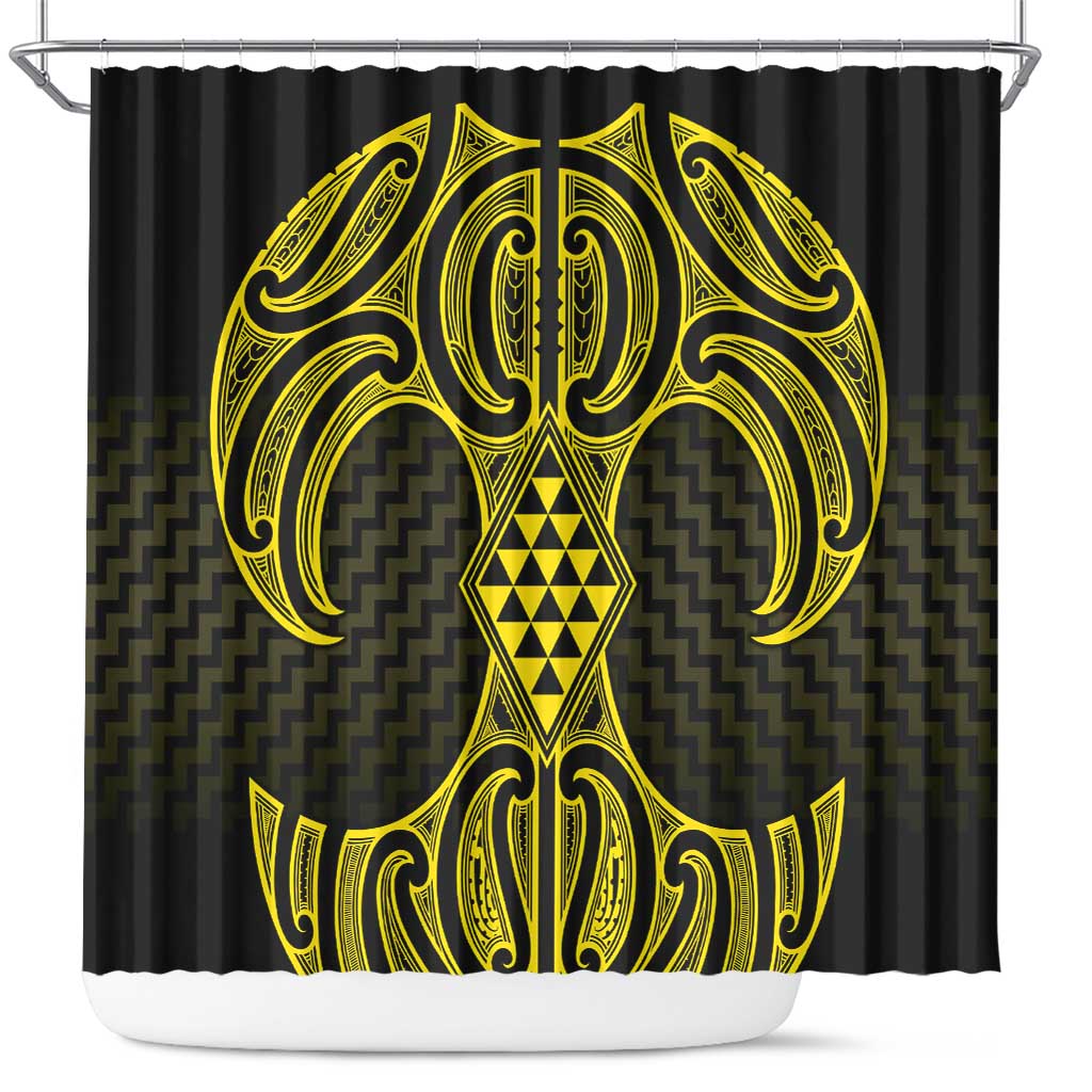 Mahi-dawg Maori Ta Moko Poutama Art Shower Curtain