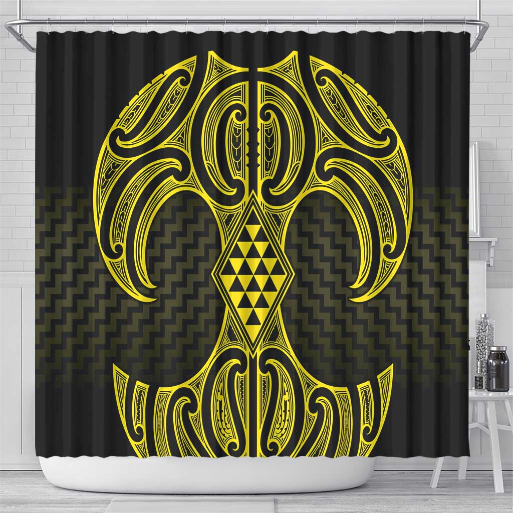 Mahi-dawg Maori Ta Moko Poutama Art Shower Curtain
