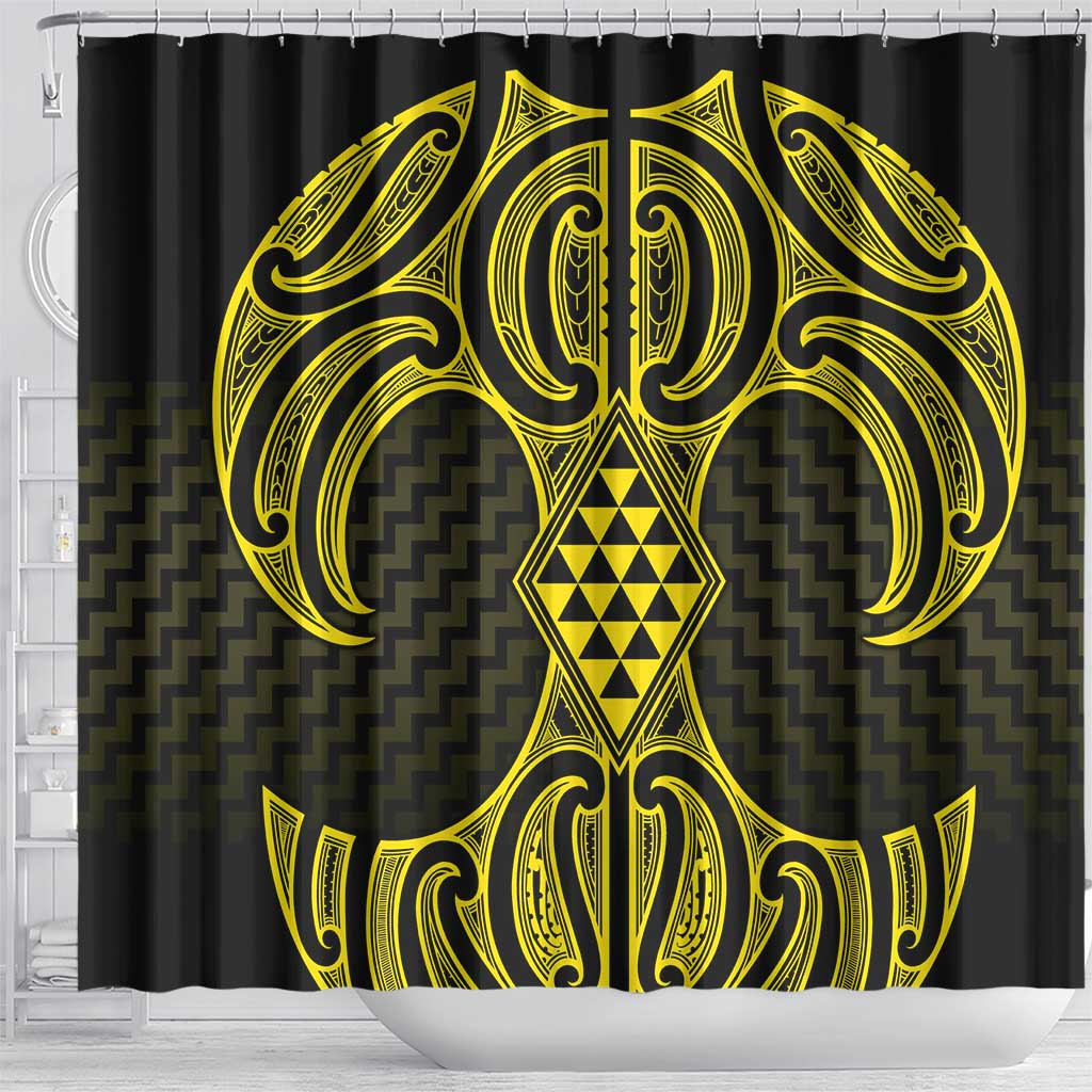Mahi-dawg Maori Ta Moko Poutama Art Shower Curtain